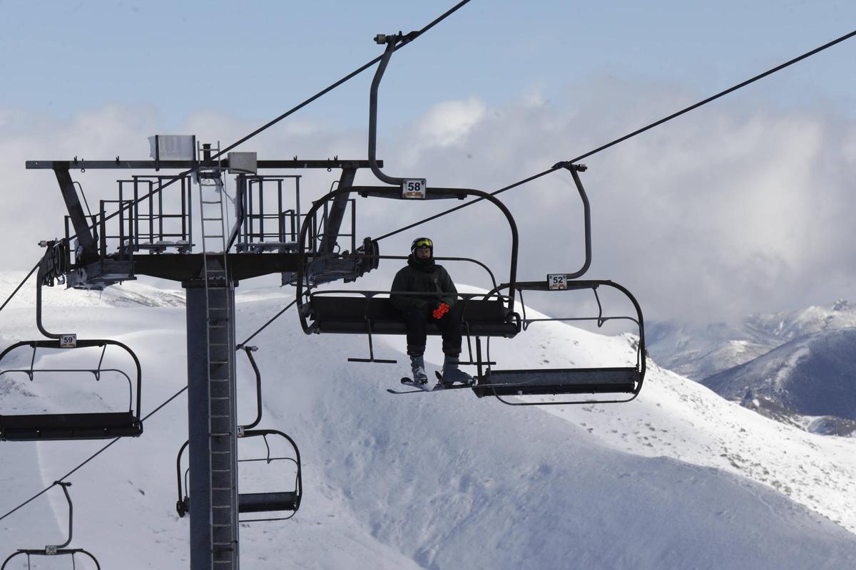 Uno de los remontes de Pajares.