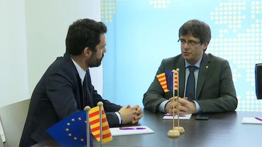 Roger Torrent se reúne con Puigdemont en Bruselas