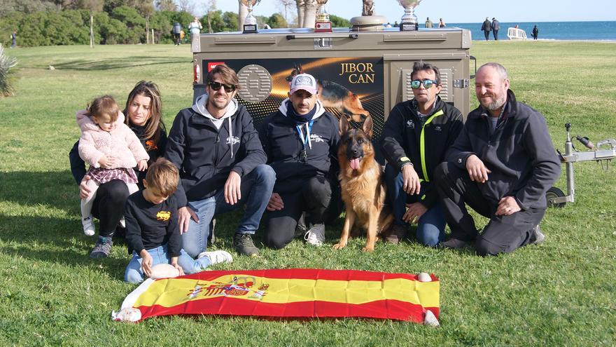 Los hitos del criadero de perros más internacional de Castellón, en imágenes
