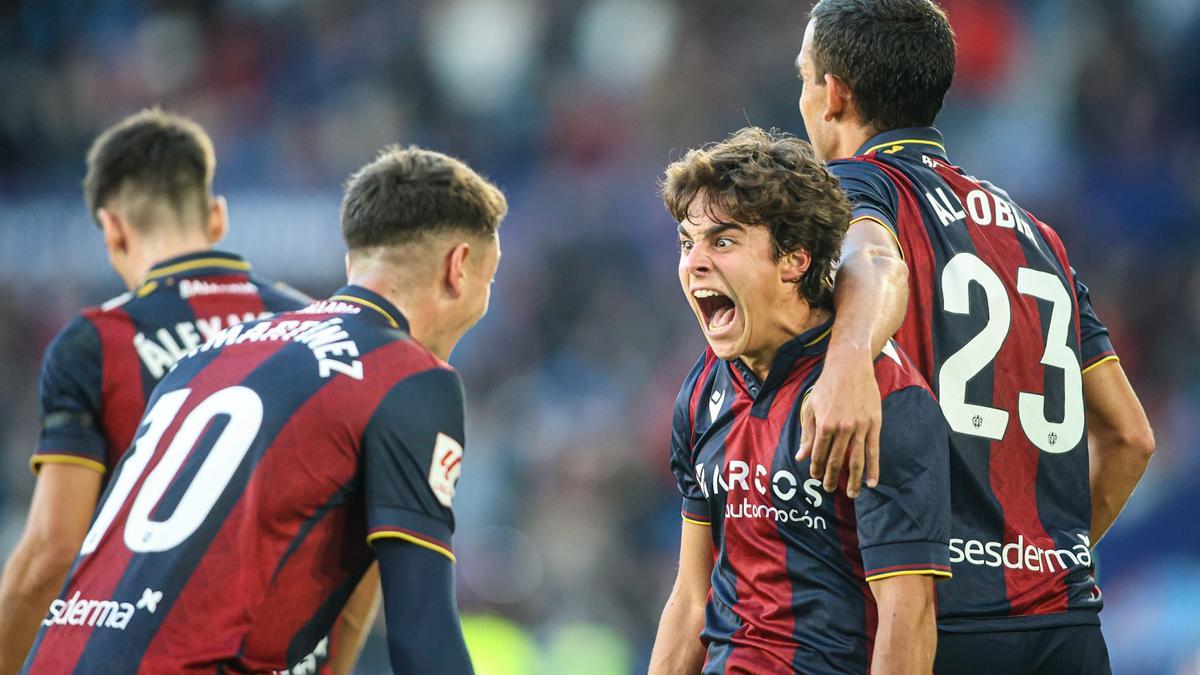 LEVANTE UD Crónica, goles y resumen del triunfo del Levante ante el Huesca