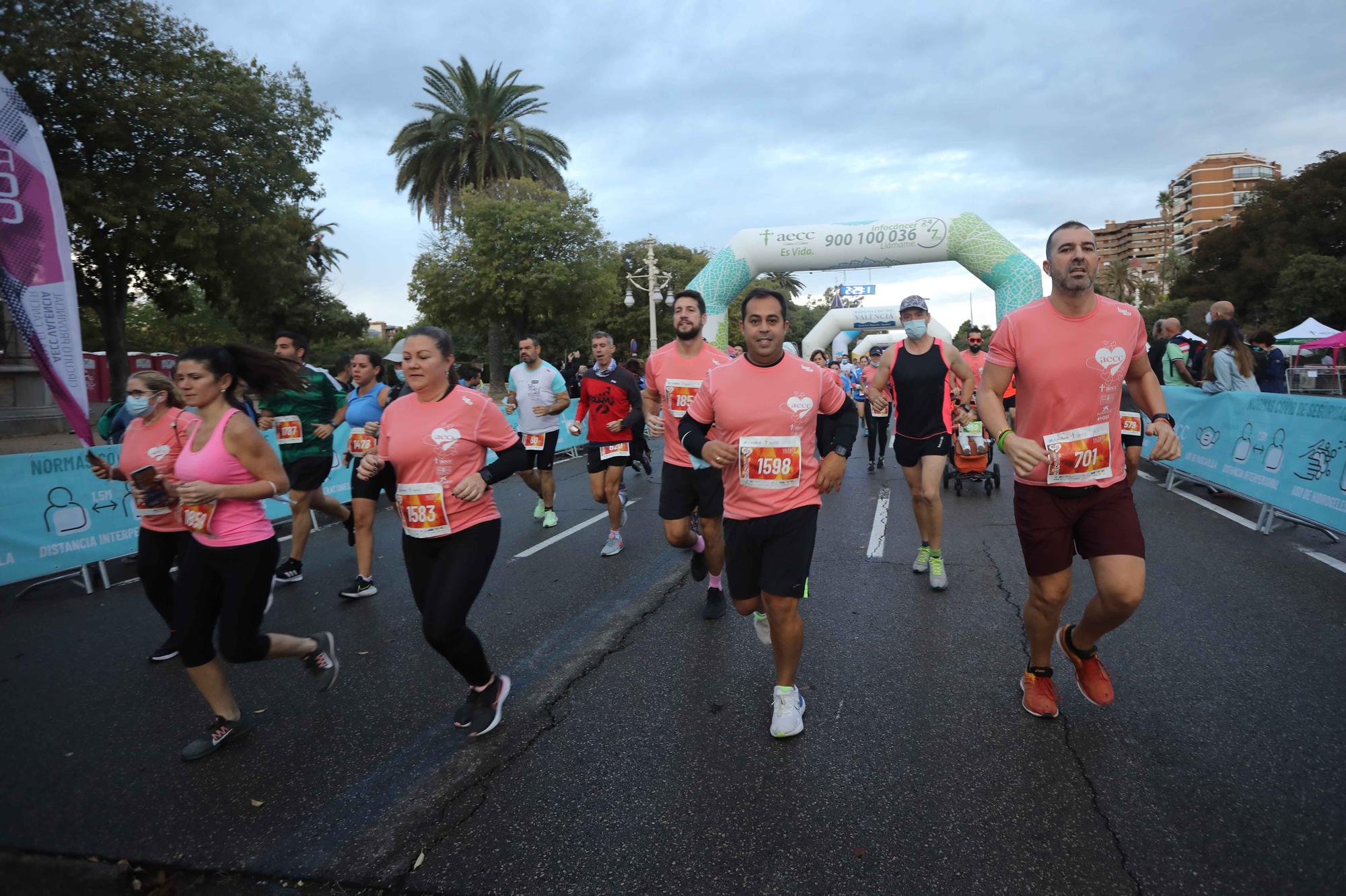 Búscate en la carrera contra el cáncer de València