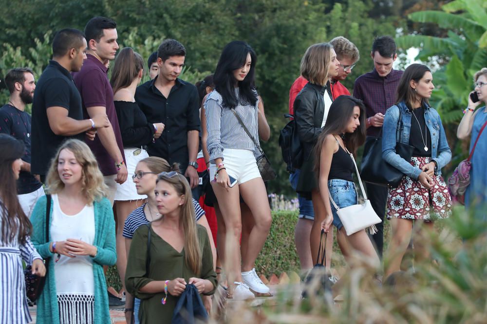 Este martes ha tenido lugar el acto de bienvenida a los alumnos de intercambio internacional y estudiantes del Centro Internacional de Español, procedentes de más de 50 países. El acto tuvo lugar en el Jardín Botánico del Campus de Teatinos