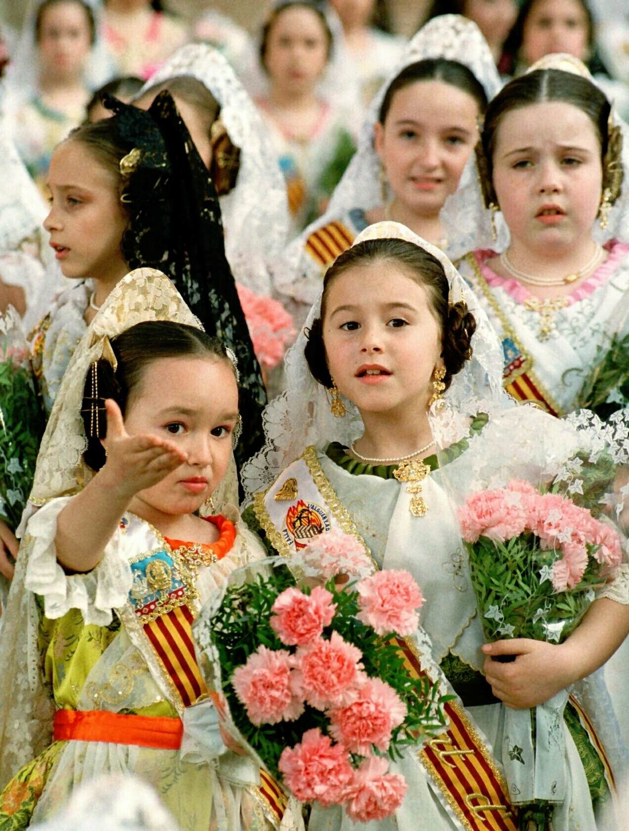 Ofrendas de las Fallas de fin de siglo. Si tienes 20-30 años, quizá estás aquí