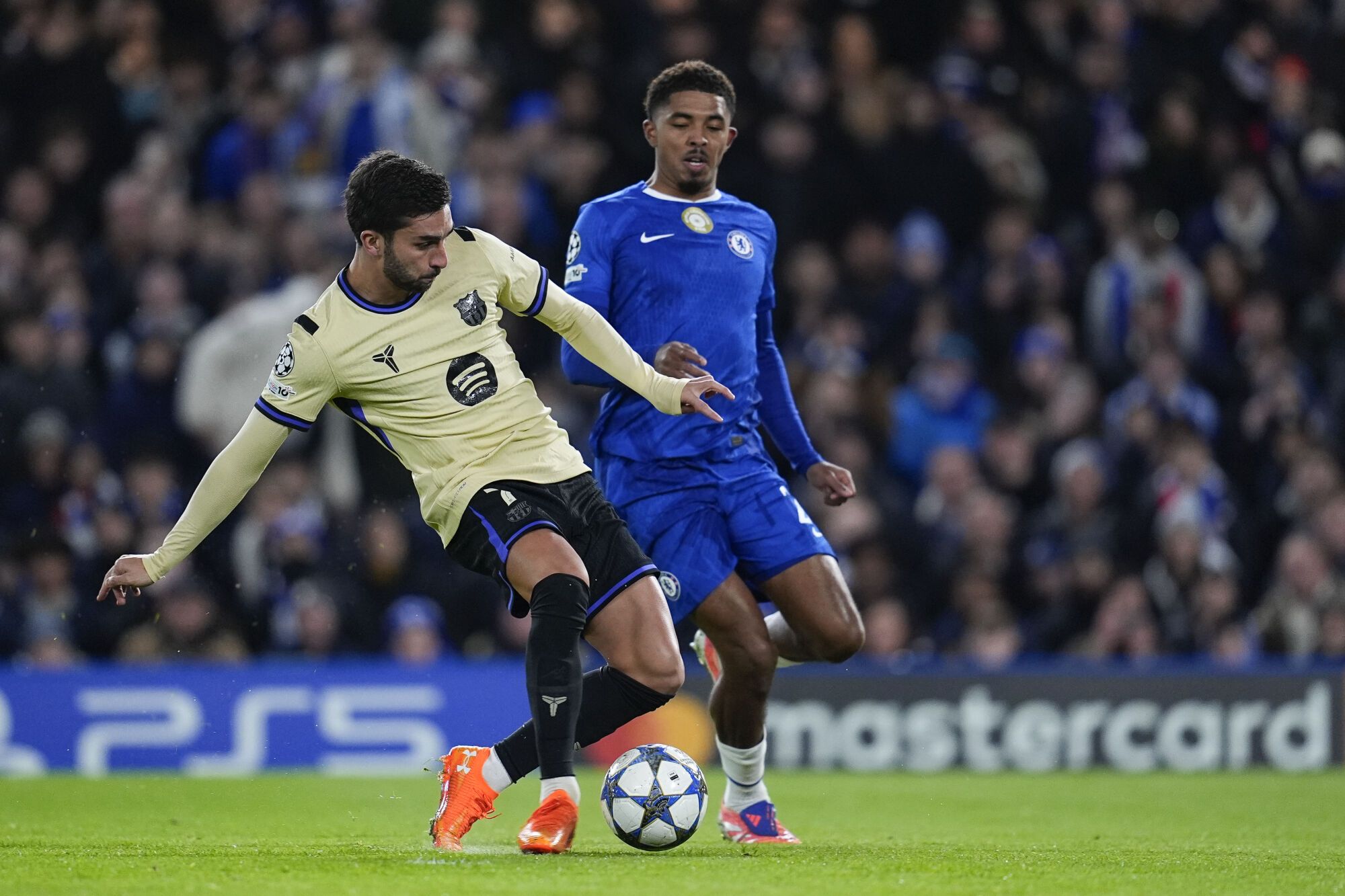 Champions League: Chelsea - Barcelona.