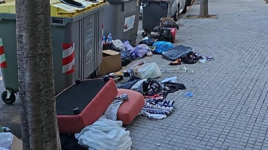 L&#039;ESPIETA | Brutícia al carrer Francesc Moragas