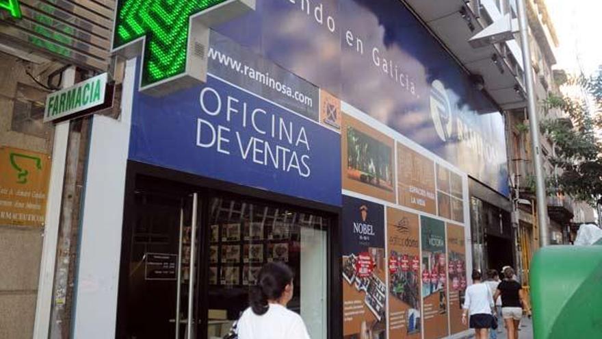 La llegada de H&M se retrasa por obras en el edificio que seleccionó - Faro  de Vigo