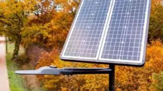 Posaran 25 fanals solars en dos camins de les hortes de Santa Eugènia