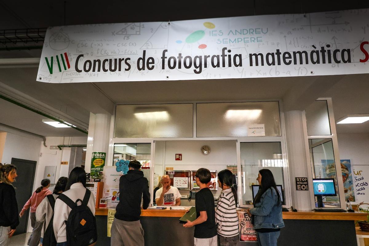 Interior de la Escuela Oficial de Idiomas, donde se ha trasladado parte del alumnado del IES Andreu Sempere