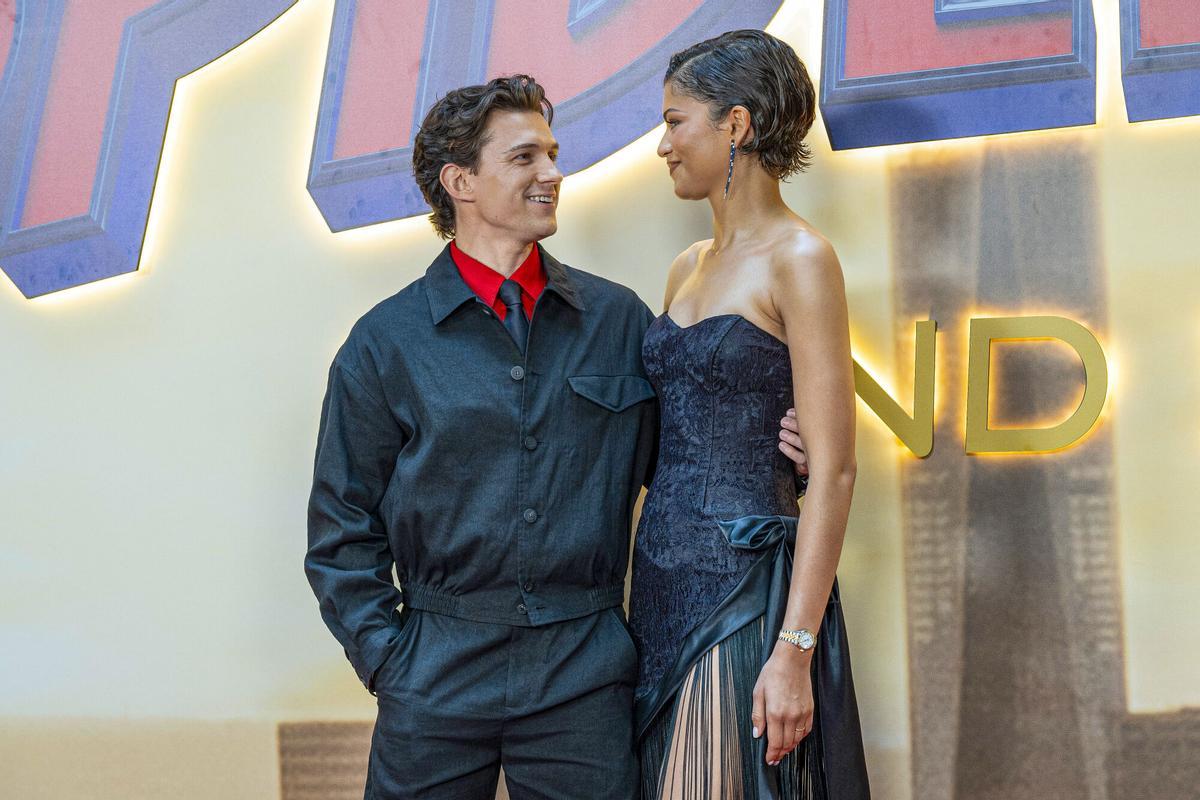 15 June 2026, Spain, Madrid: English actor Tom Holland and American actress Zendaya Coleman attend the 'Spider-Man: Brand New Day' photocall at the Four Seasons Hotel. Photo: Atilano Garcia/SOPA Images via ZUMA Press Wire/dpa Atilano Garcia/SOPA Images via Z / DPA 15/06/2026 ONLY FOR USE IN SPAIN. Atilano Garcia/SOPA Images via Z / DPA;entertainment;cinema;people;arts;Spider-Man: Brand New Day photocall in Madrid