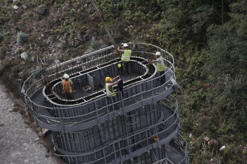 Autovía do Morrazo | Los pilares del viaducto de A Fraga escalan al cielo