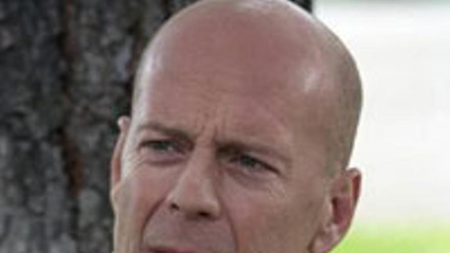 Bruce Willis se pasa al vino
