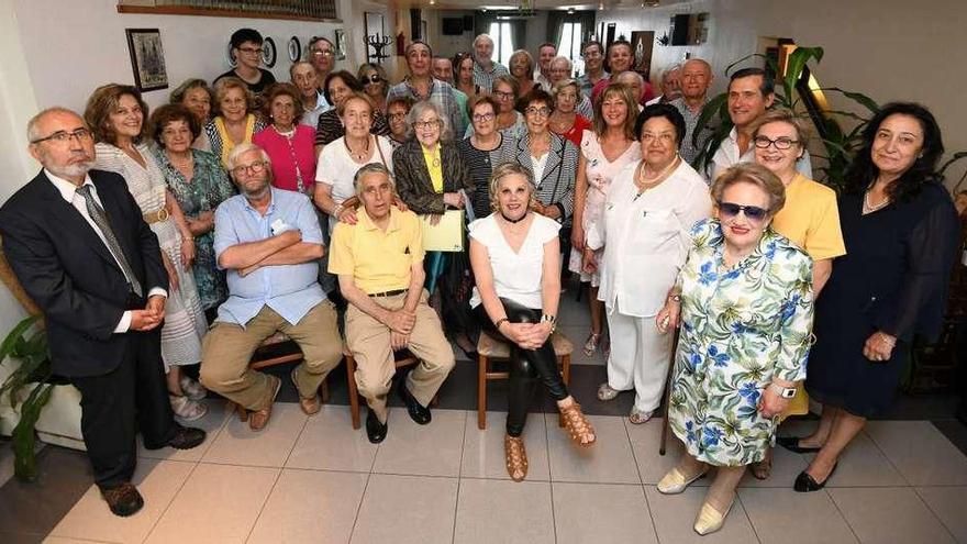 Reunión anual de los &quot;Figueroístas&quot; en un hotel de Pontevedra. // G. Santos