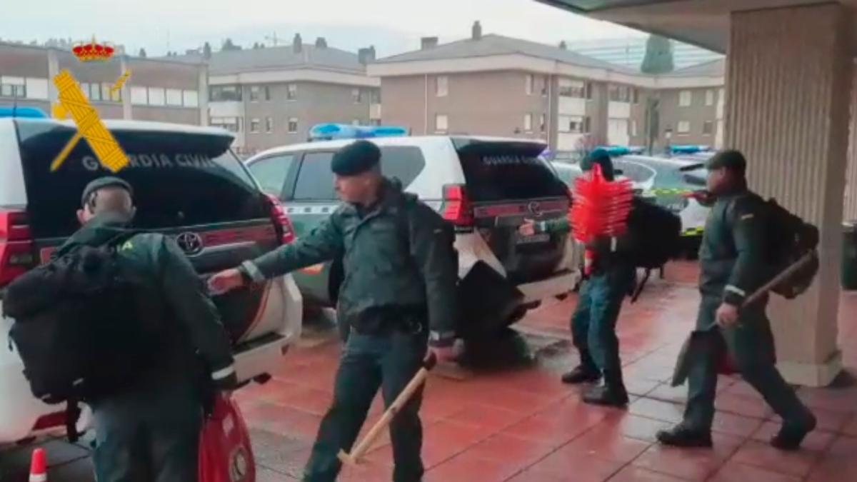 Operativo de la Guardia Civil por el temporal.