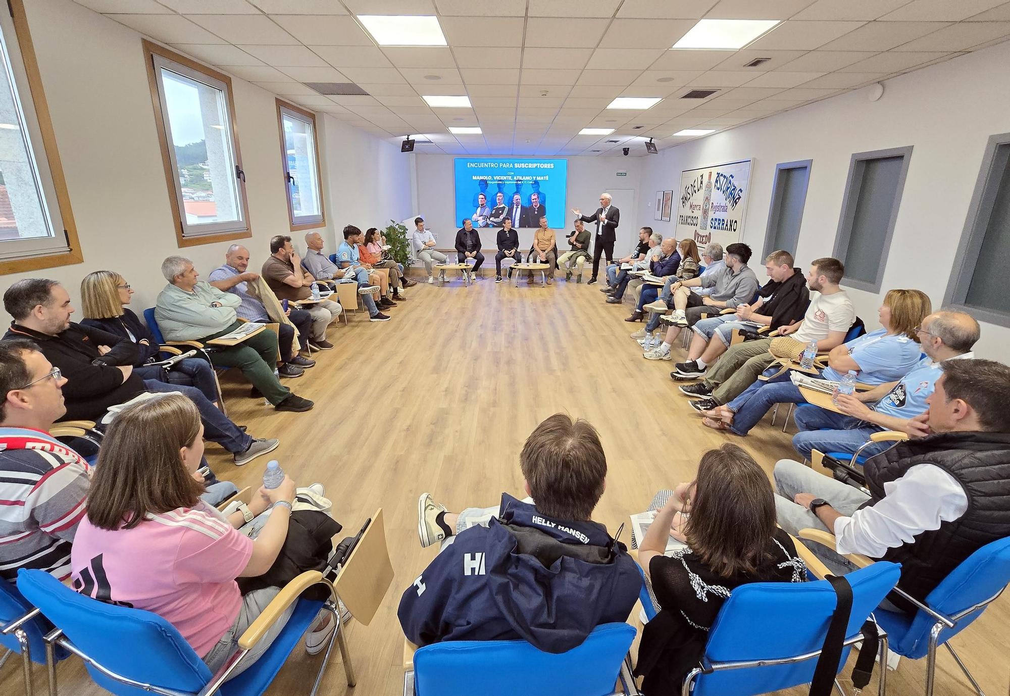 Encuentro de exjugadores y capitanes del Celta con suscriptores de FARO