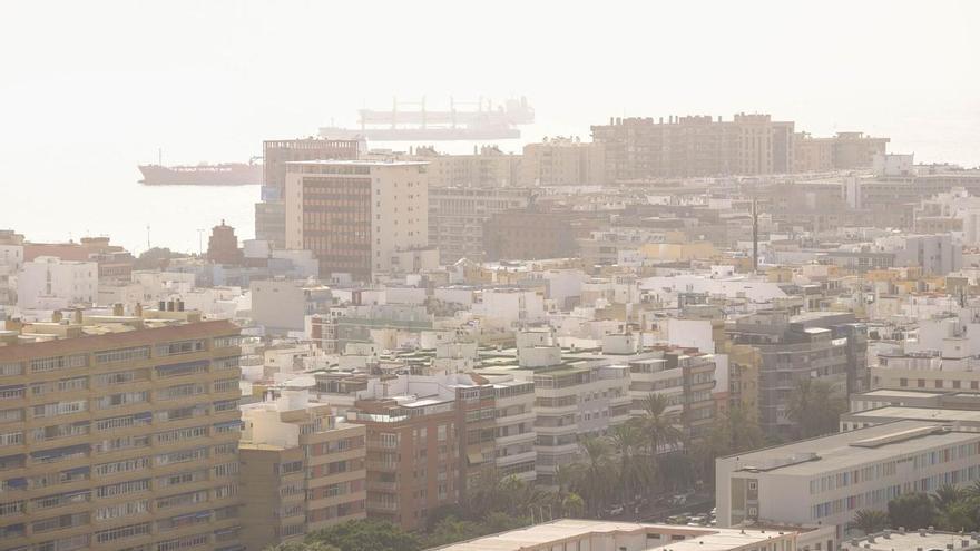 Tres islas de Canarias registran este lunes las temperaturas más altas de todo el país