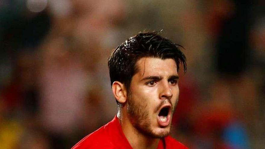 Morata, en un partido con la selección.