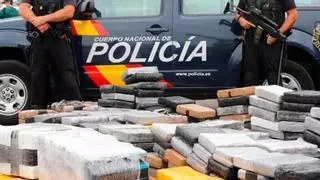 Golpe al narcotráfico tras confiscar 560 kilos de cocaína llegados al puerto de València entre chatarra