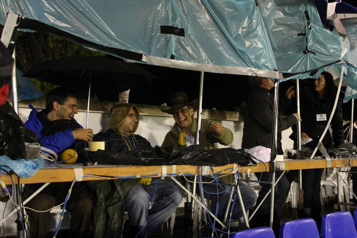 Puyal, al lado de Ricard Torquemada, durante la transmisión de un Benidorm-Barça de Copa