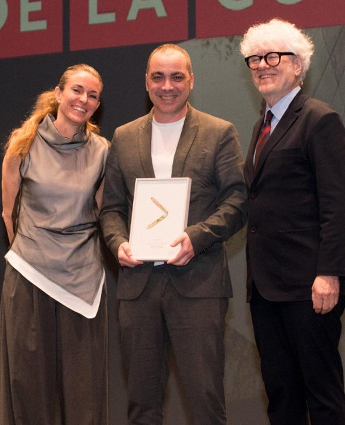 Sampériz recoge el galardón en Santander.