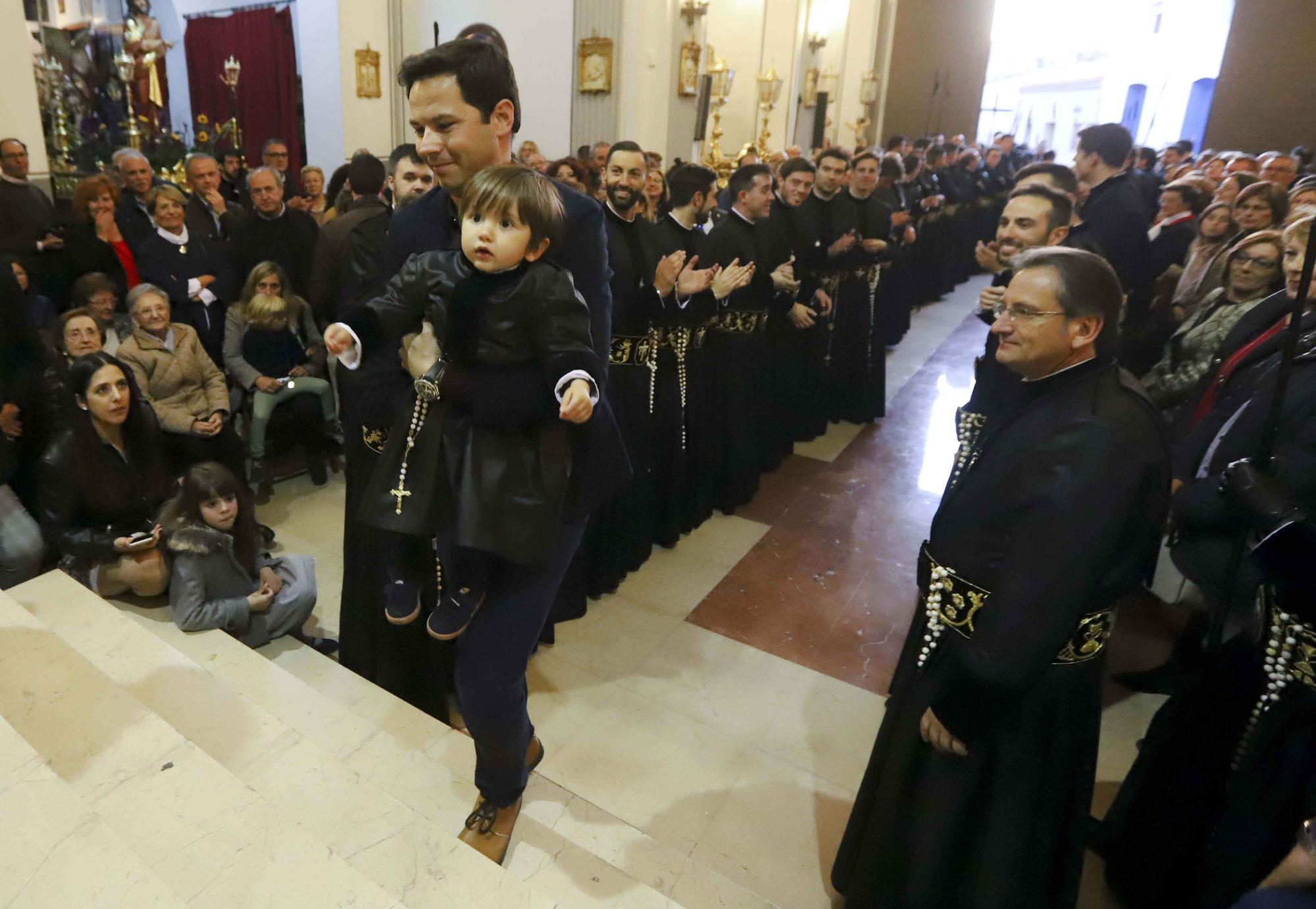 Así fue la última imposición de medallas, en la Semana Santa de Sagunt.