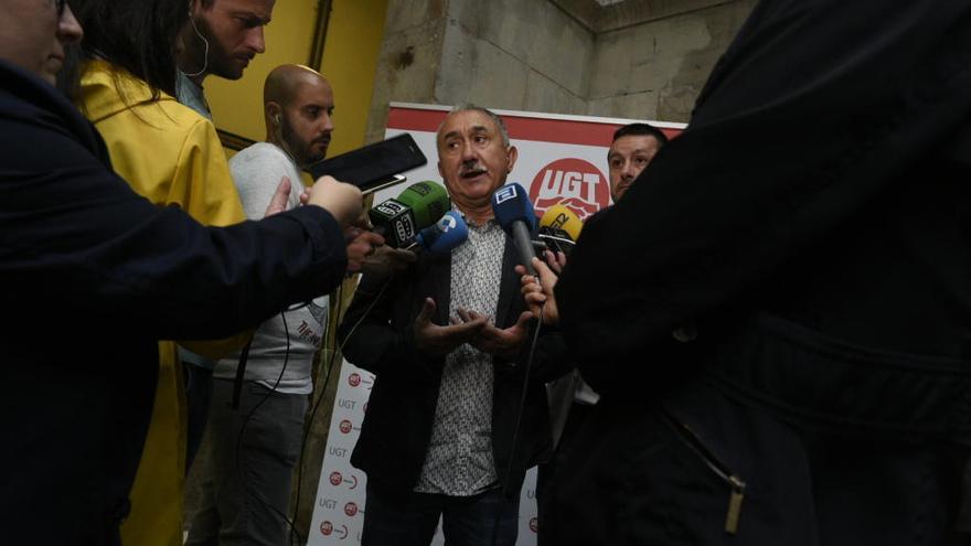 José María Álvarez, en el Antiguo Instituto de Gijón, donde se celebró la Escuela de Verano de UGT.