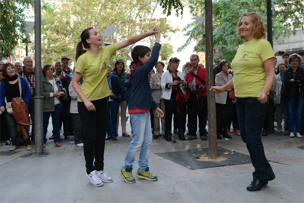 'Todos a bailar' en la plaza San Pedro Nolasco