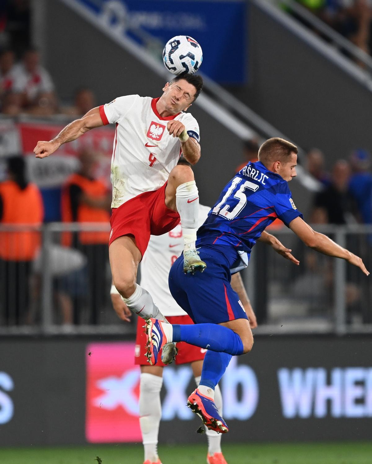 ¡Por qué poco! El gran movimiento de Lewandowski ante Croacia que envió al larguero