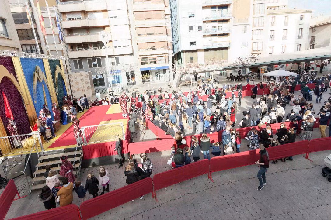 Así ha sido la llegada de los mensajeros de los Reyes Magos a Vila-real