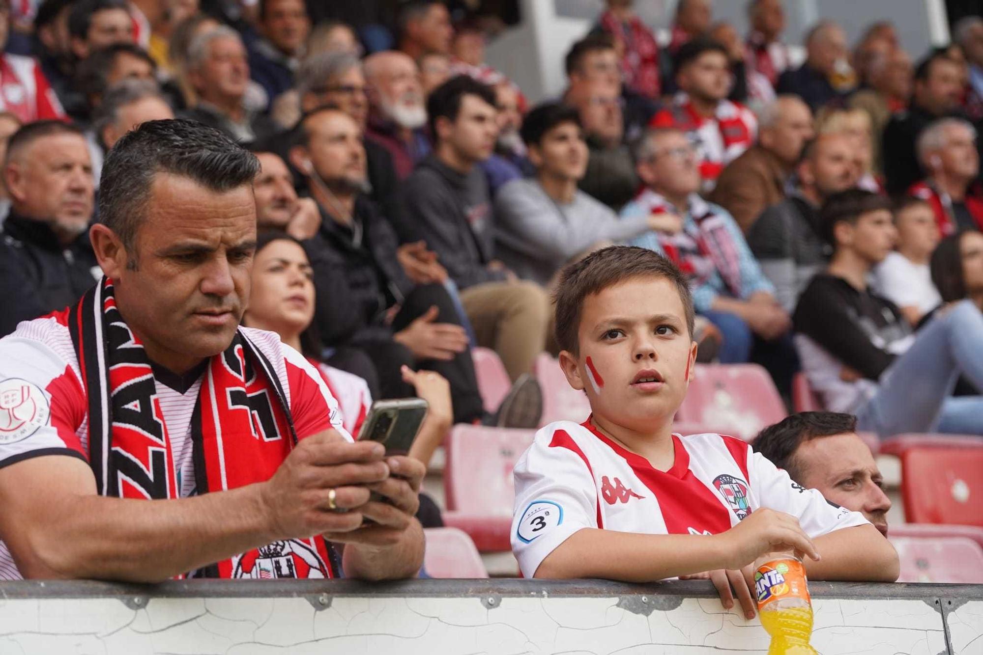 GALERÍA | Encuentro entre el Zamora CF y el Alavés B