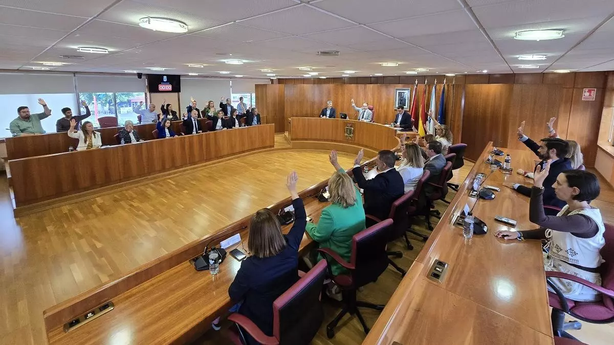 El pleno de Vigo pide de manera unánime la Facultad de Medicina