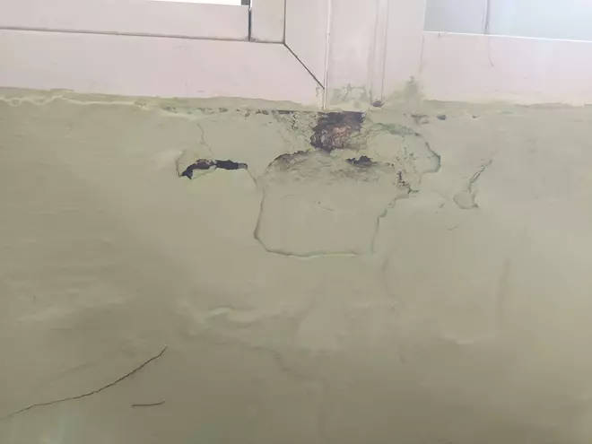 Fotografías del estado actual del CEIP Menéndez Pidal de la pedanía Los Rosales.