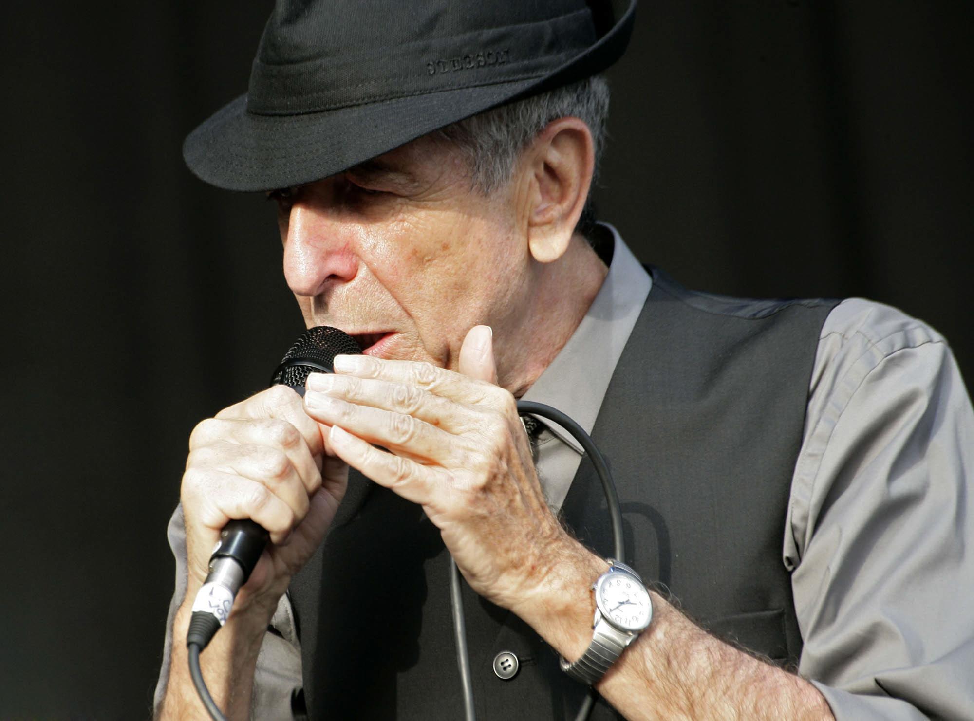 Leonard Cohen. 2008.JPG