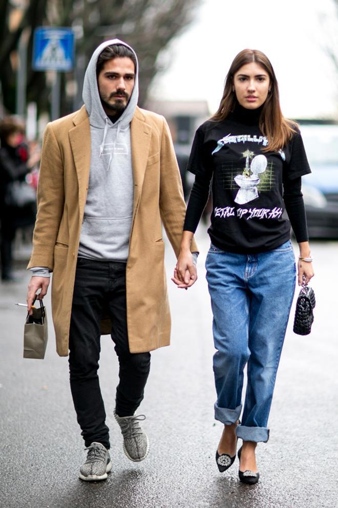 Camiseta 'groupie' con tacones