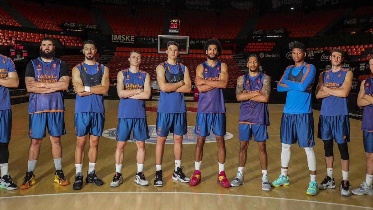 La plantilla del Valencia 
Basket está preparada
. f.Calabuig