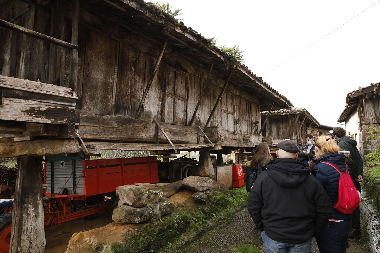 El hórreo, símbolo de sociedad rural asturiana