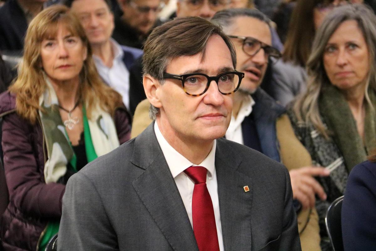 El president de la Generalitat, Salvador Illa, durant la inauguració de l'estació d'autobusos de Lleida