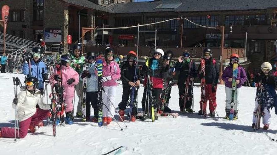Esquí y visitas para los lalinenses en su viaje a Andorra