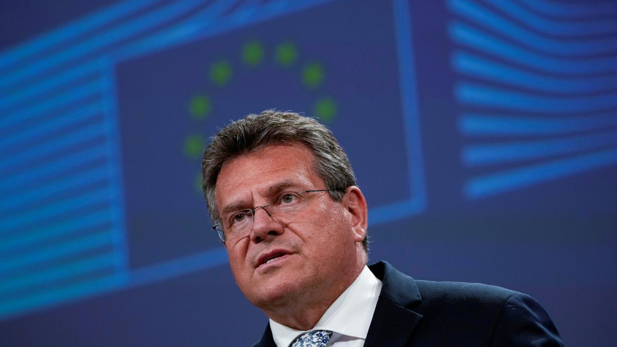 El vicepresidente de la Comisión Europea, Maros Sefcovic, este miércoles en rueda de prensa en Bruselas.