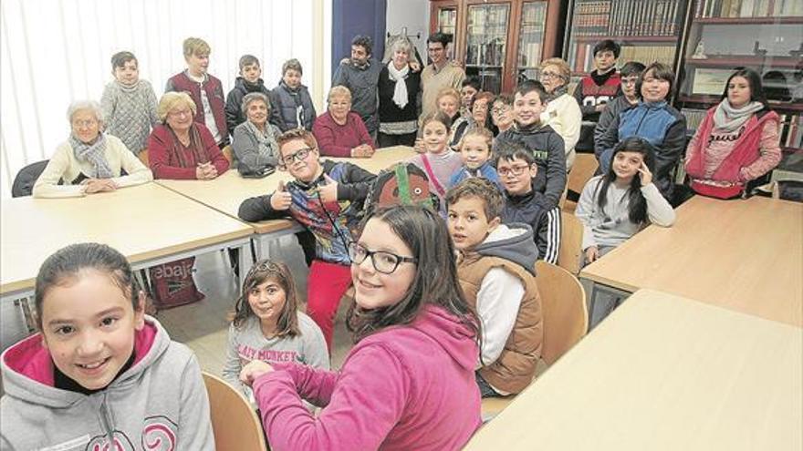 ‘La magia del reciclado’ convierte la basura en juguetes