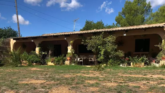 Disputa inmobiliaria en Mallorca: “No somos estafadores, ella quiso comprar la casa de campo y conocía las condiciones”