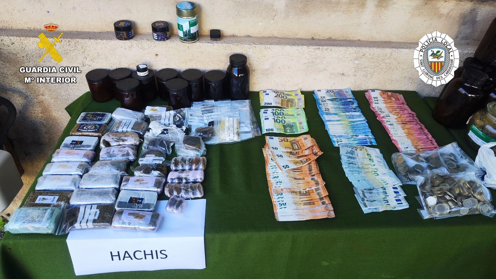 Desmantelan una asociación cannábica en Cala Millor por tráfico de drogas