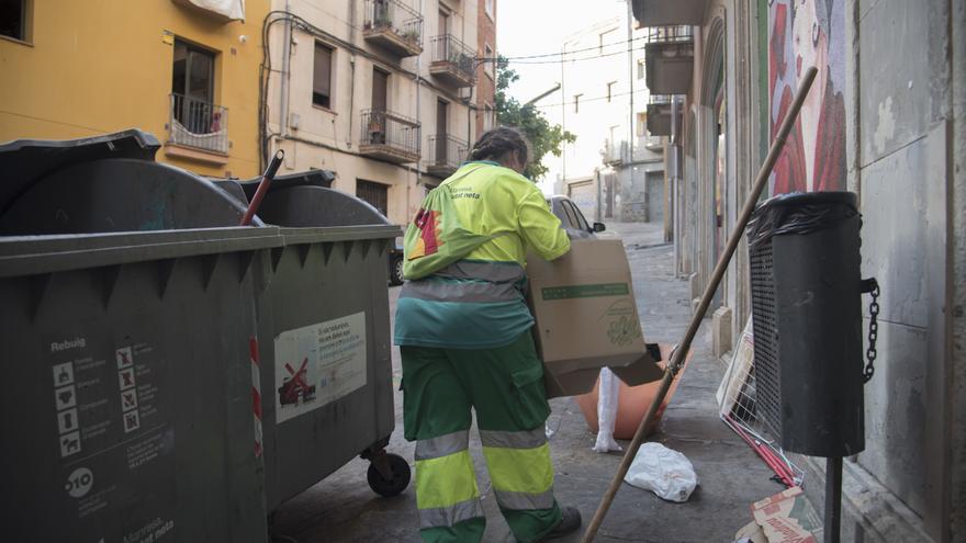 El sindicat CGT titlla de propaganda electoral l’anunci de millores de la neteja a Manresa