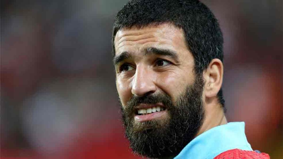 Arda Turan envió un mensaje