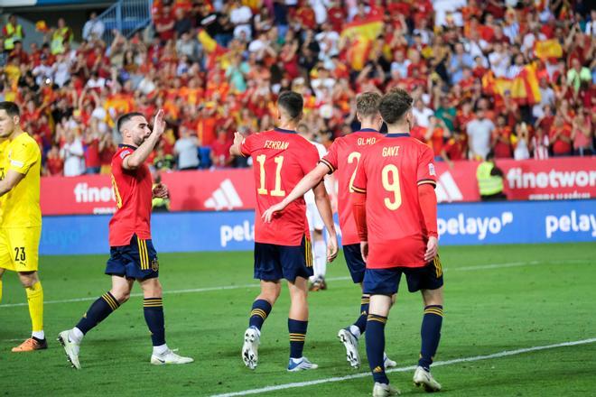 El España - República Checa en La Rosaleda, en imágenes