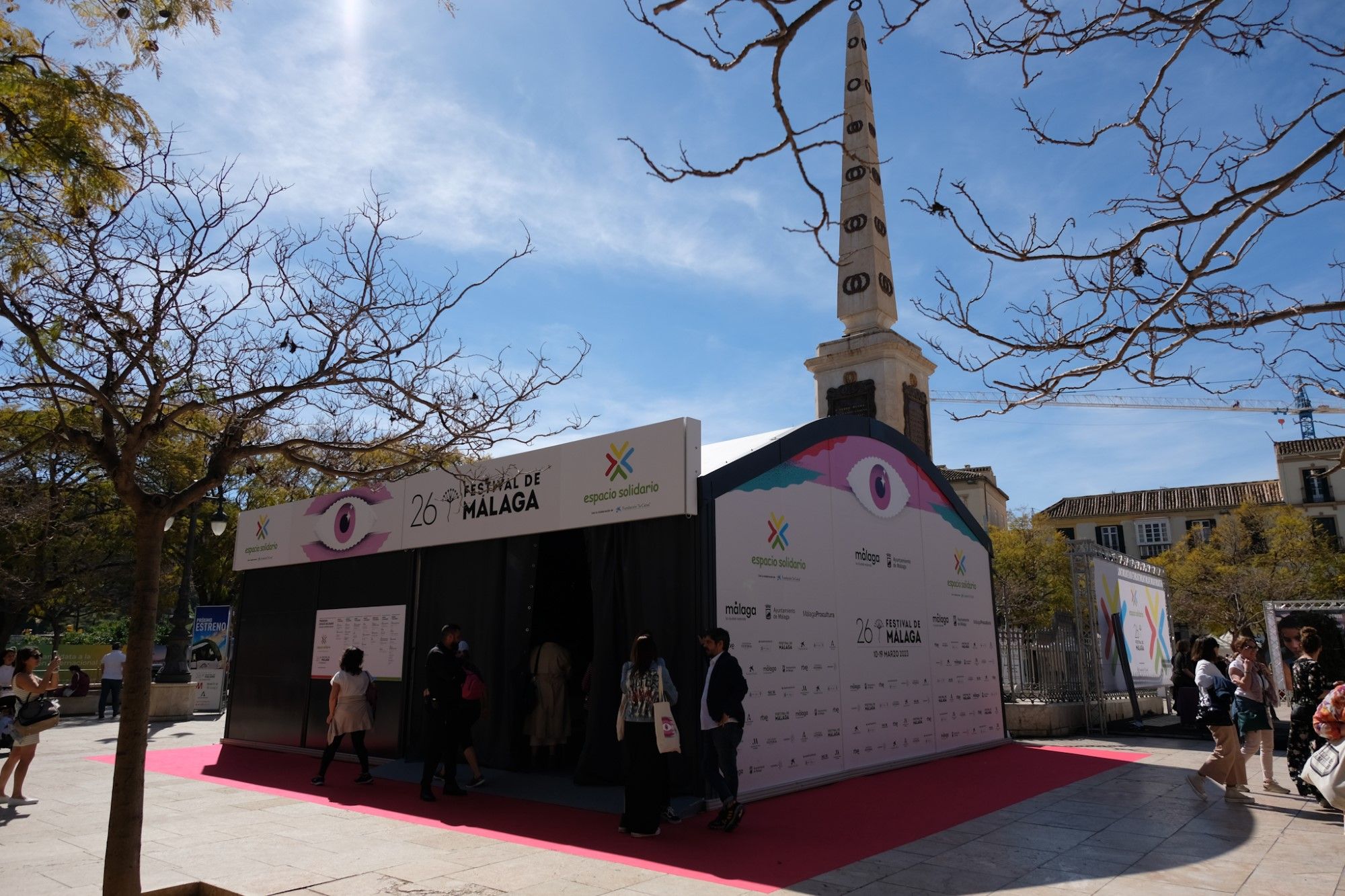 El Festival de Cine inaugura su Espacio Solidario en la plaza de la Merced