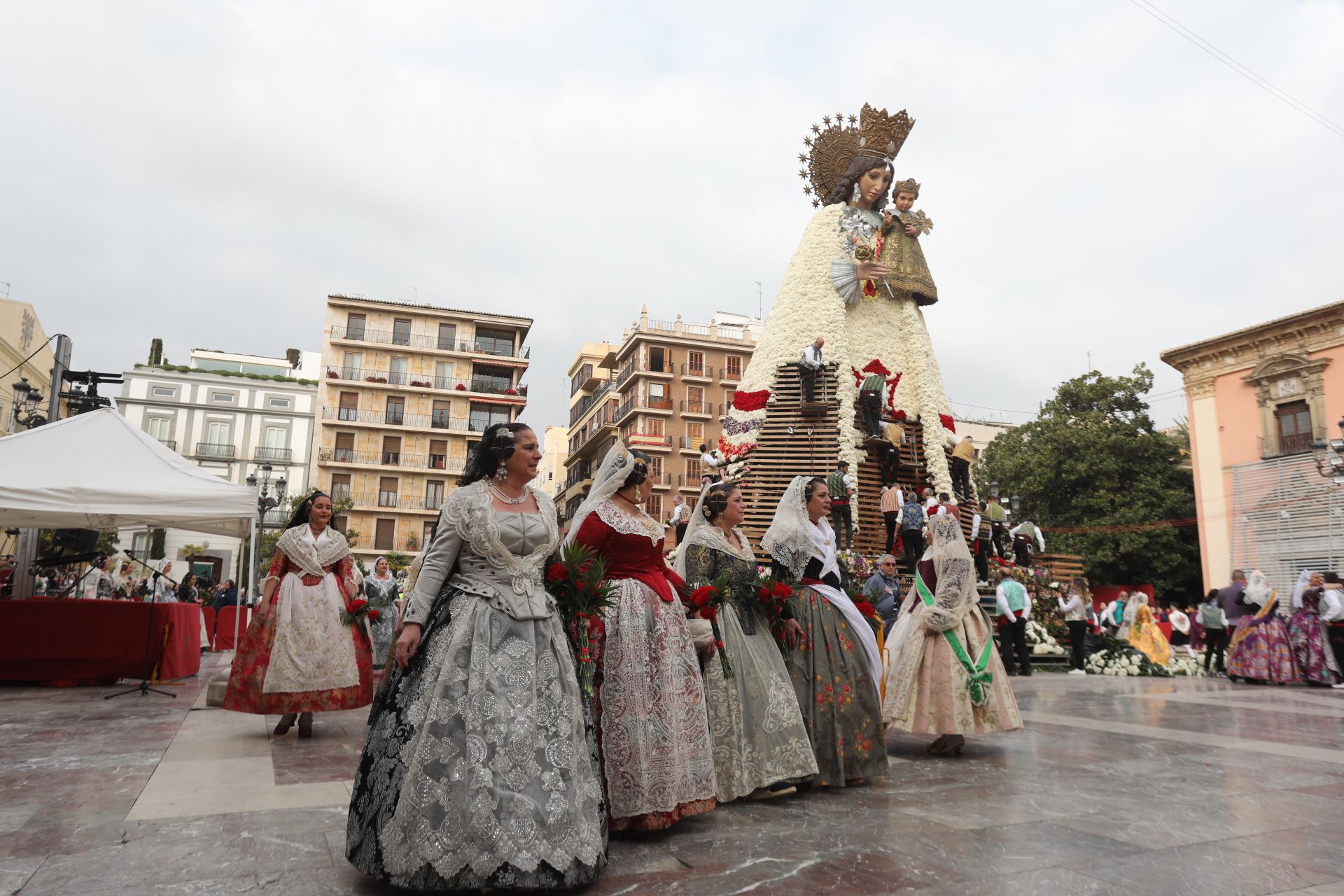 Búscate en el segundo día de Ofrenda por la calle Quart (de 15.30 a 17.00 horas)