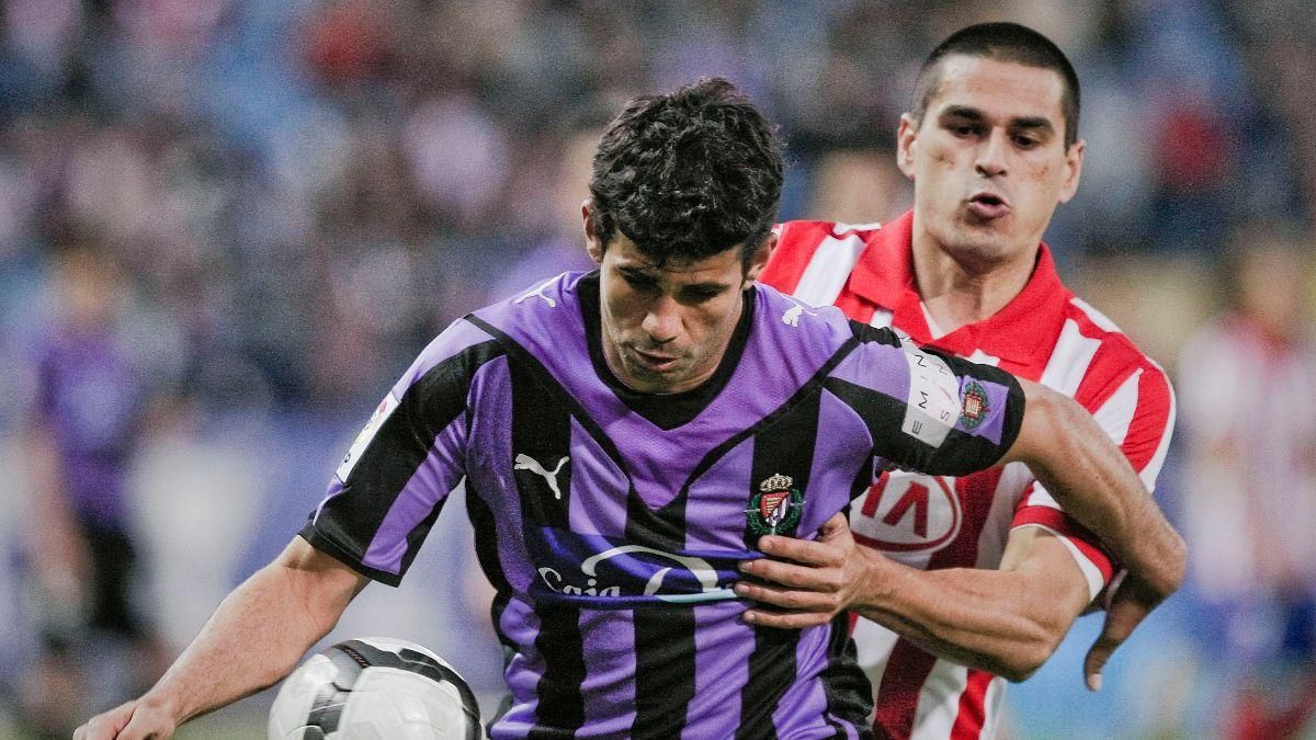 El delantero hispanobrasileño Diego Costa con la camiseta del Real Valladolid