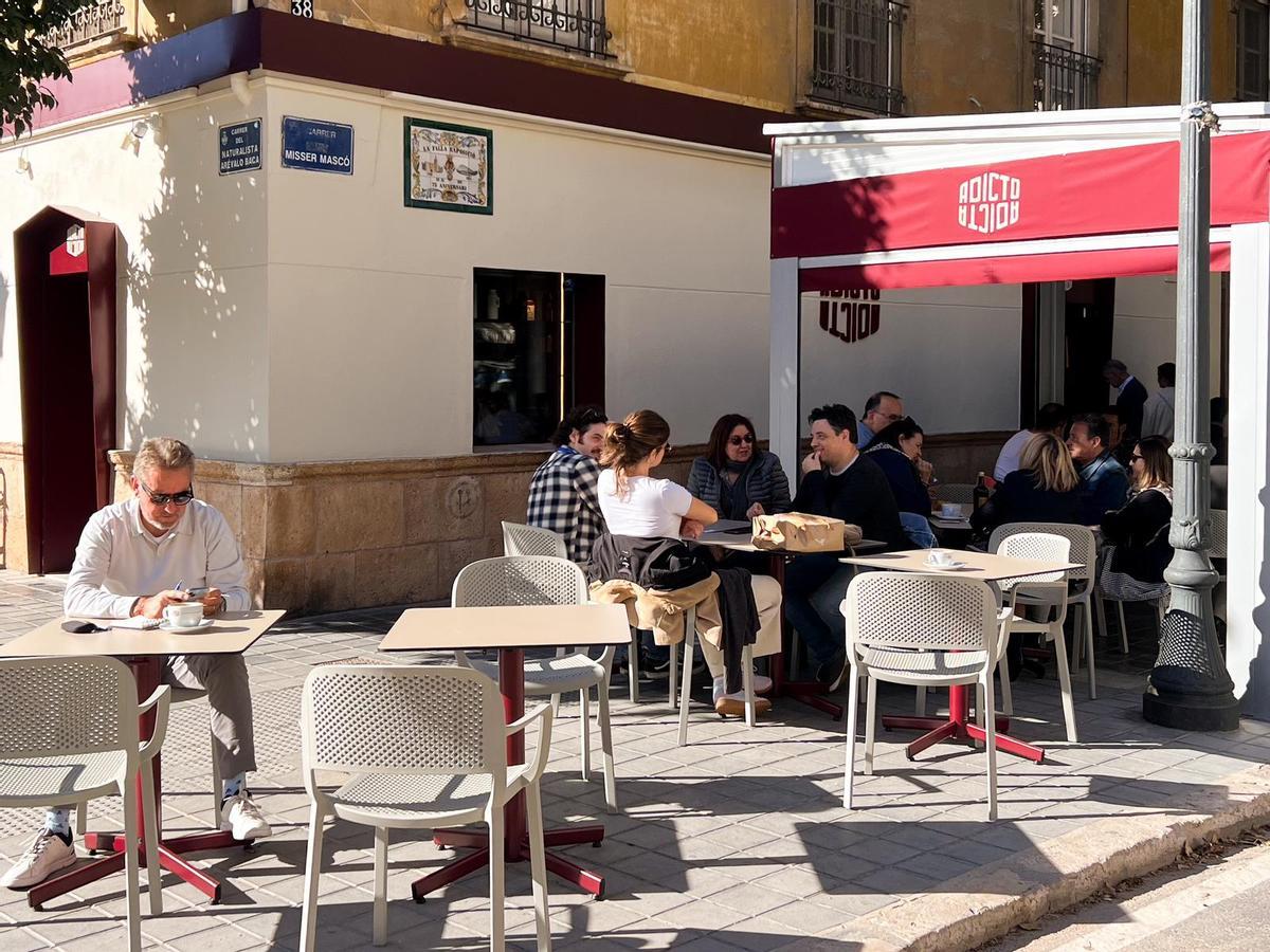 La nueva cafetería Adicto y Adica en Micer Mascó.