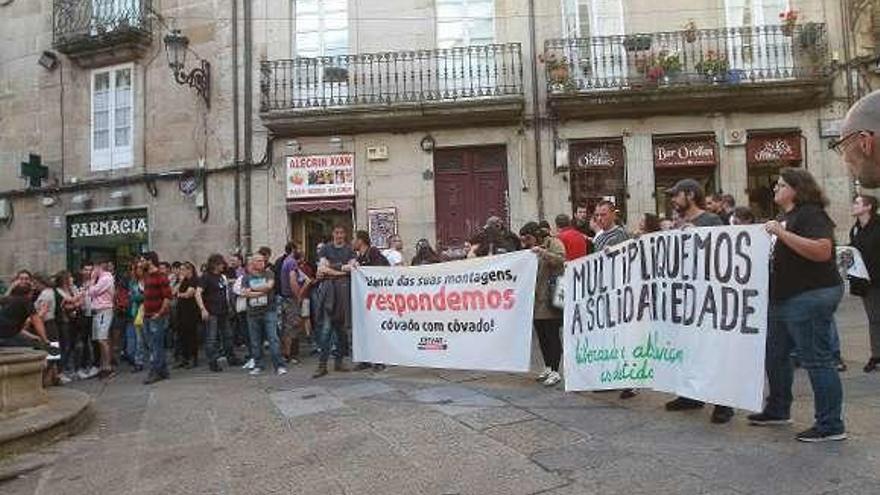 Concentración en Ourense, ayer, contra las detenciones. // Iñaki Osorio