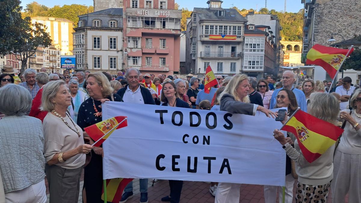 Asistentes a la concentración de Valdés.